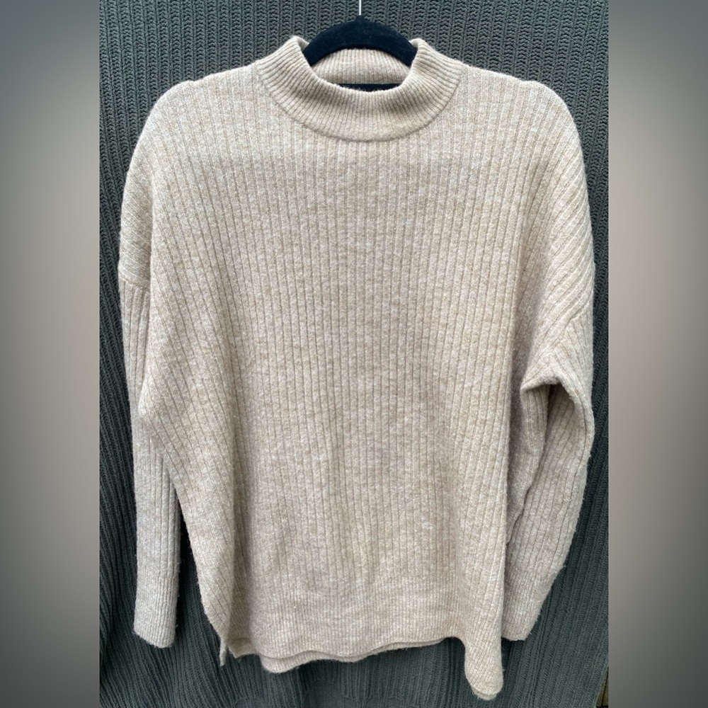 H&M Crew Neck Sweater